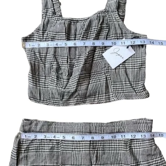 Japna Black White Gingham Two Piece Set Medium | Crop Top Mini Skirt NWT - Picture 14 of 16